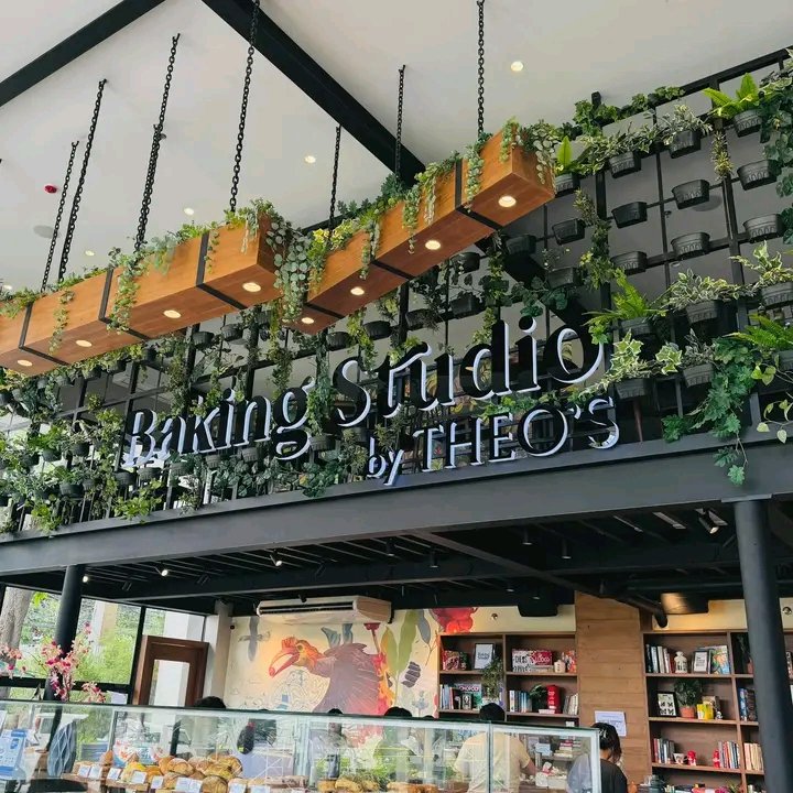 Baking studio by theo's